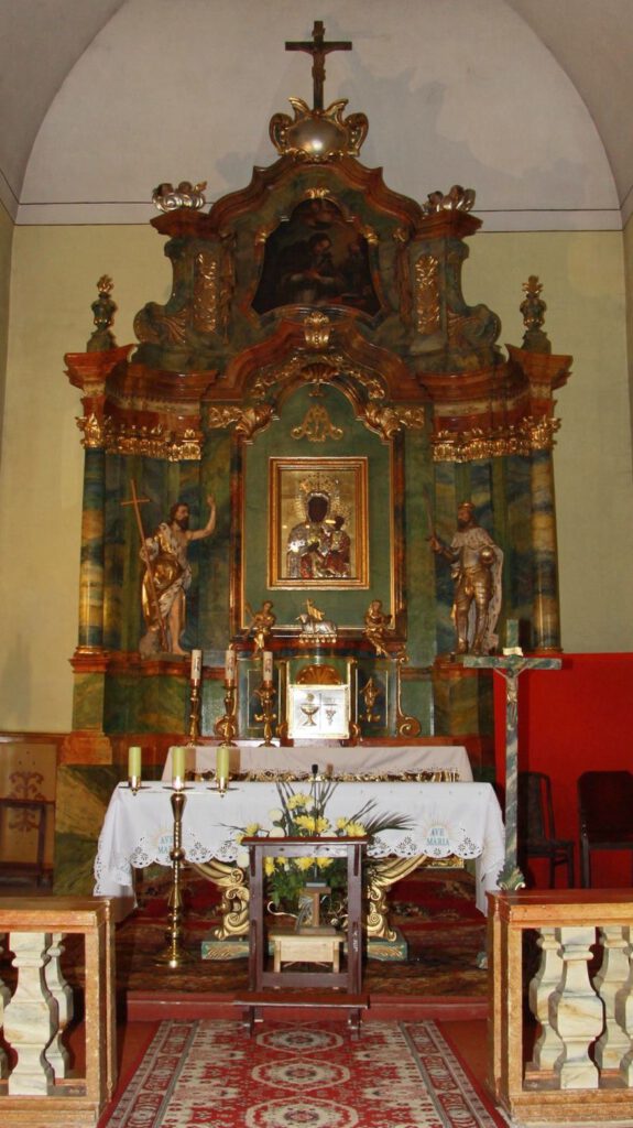 Ołtarz z Kościoła Parafialnego